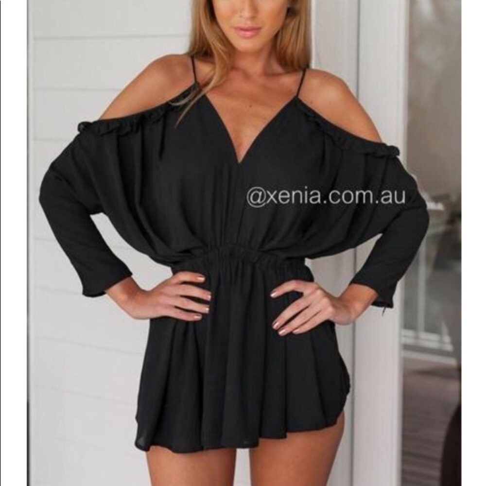 NWT Xenia Boutique Nasty Gal Black Romper Size 4
